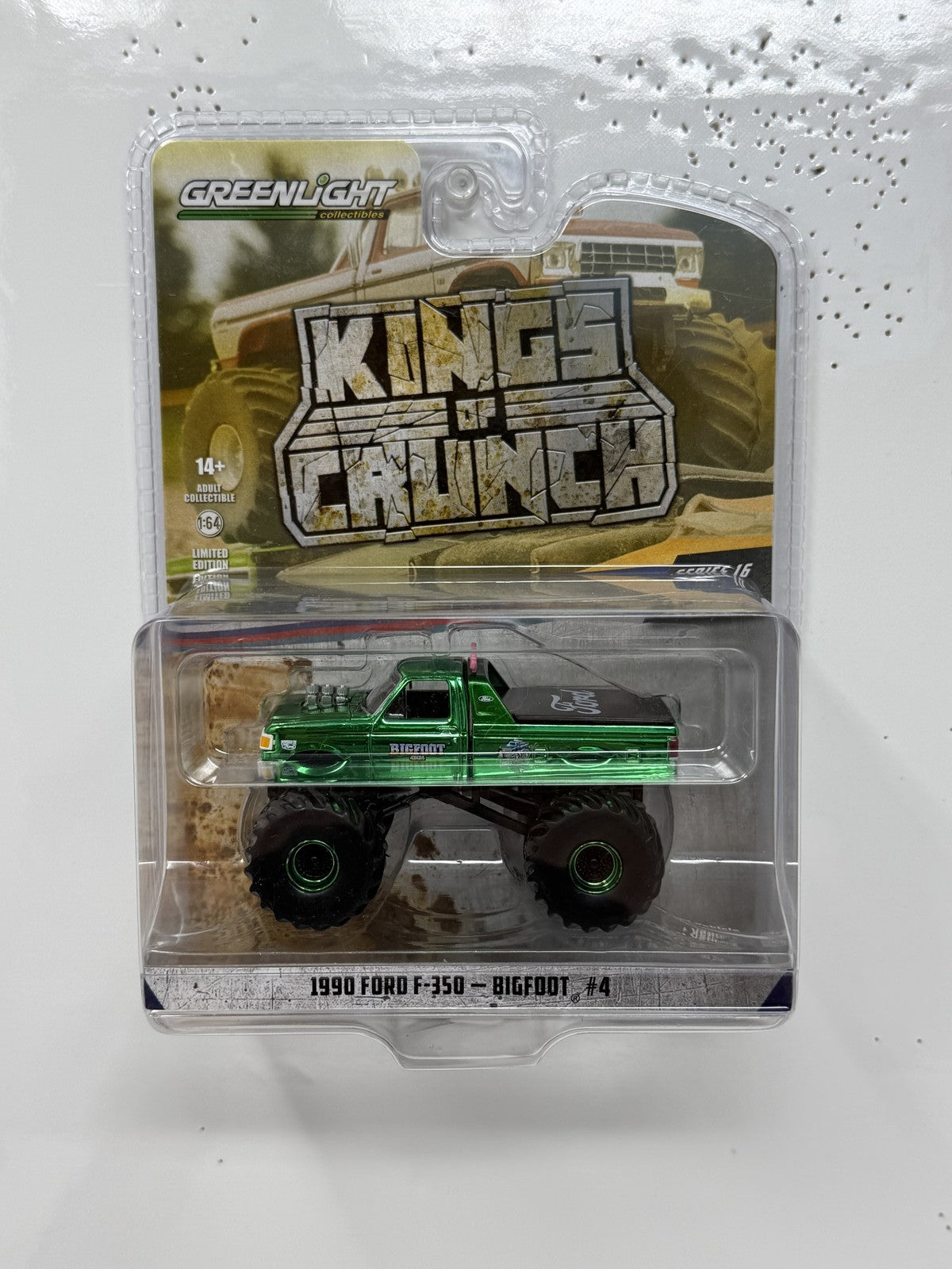 Greenlight Kings of Crunch 1990 Ford F-350 Bigfoot #4 CHASE 1:64 Diecast