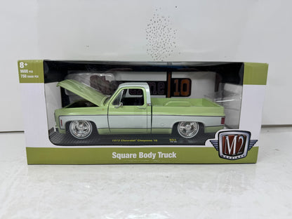 M2 Machines 1973 Chevrolet Cheyenne 10 Square Body Truck 1:24 Diecast
