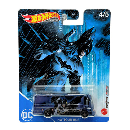Hot Wheels Premium DC Batman HW Tour Bus 1:64 Diecast