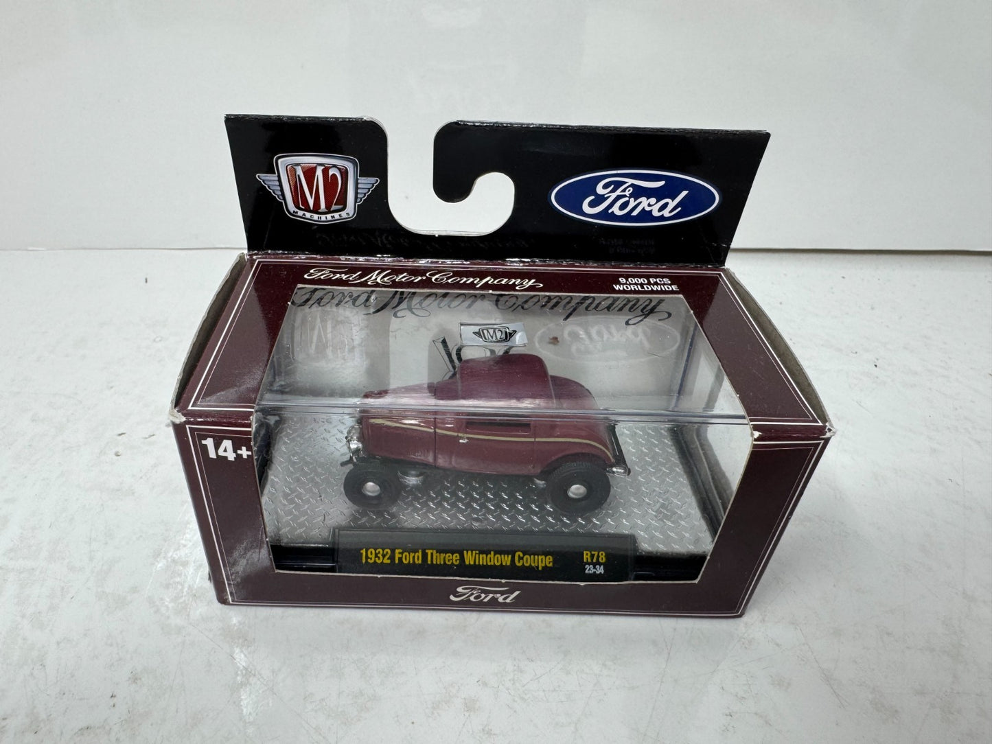 M2 Machines Ford 1932 Ford Three Window Coupe 1:64 Diecast