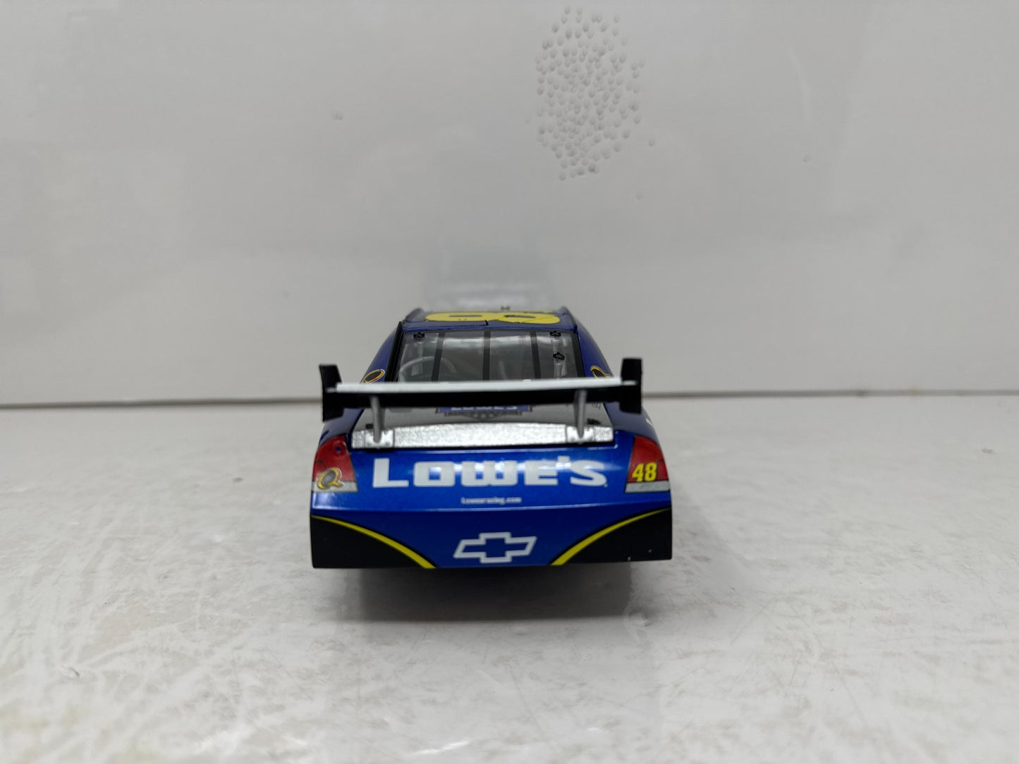 Motorsports Authentics #48 Jimmie Johnson Lowe's 2007 Impala SS COT 1:24 Diecast