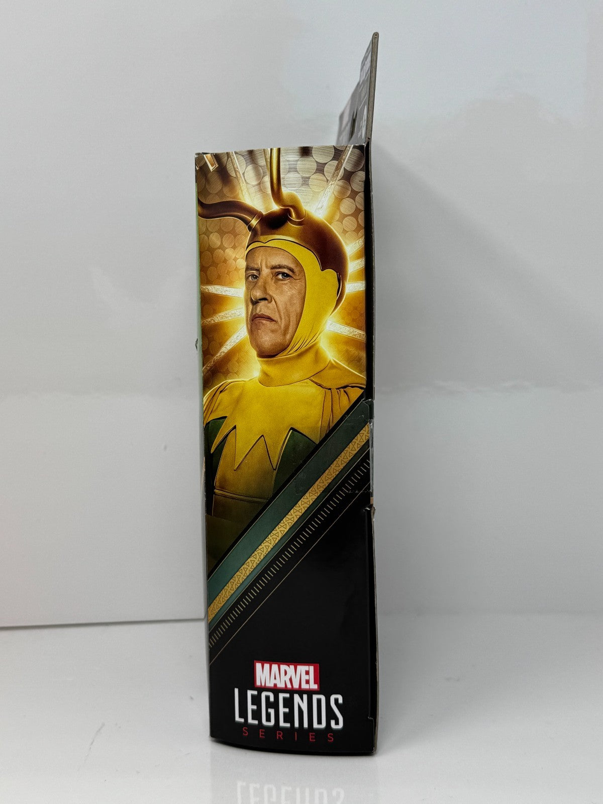 Marvel Legends Loki Classic Loki Action Figure NO BAF PIECE