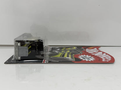 Hot Wheels 2017 Collector Edition Long Gone Toys 'R' Us Mail In 1:64 Diecast