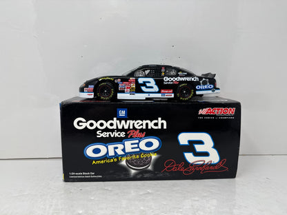 Action Nascar #3 Dale Earnhardt Oreo GM Goodwrench 2001 Monte Carlo 1:24 Diecast