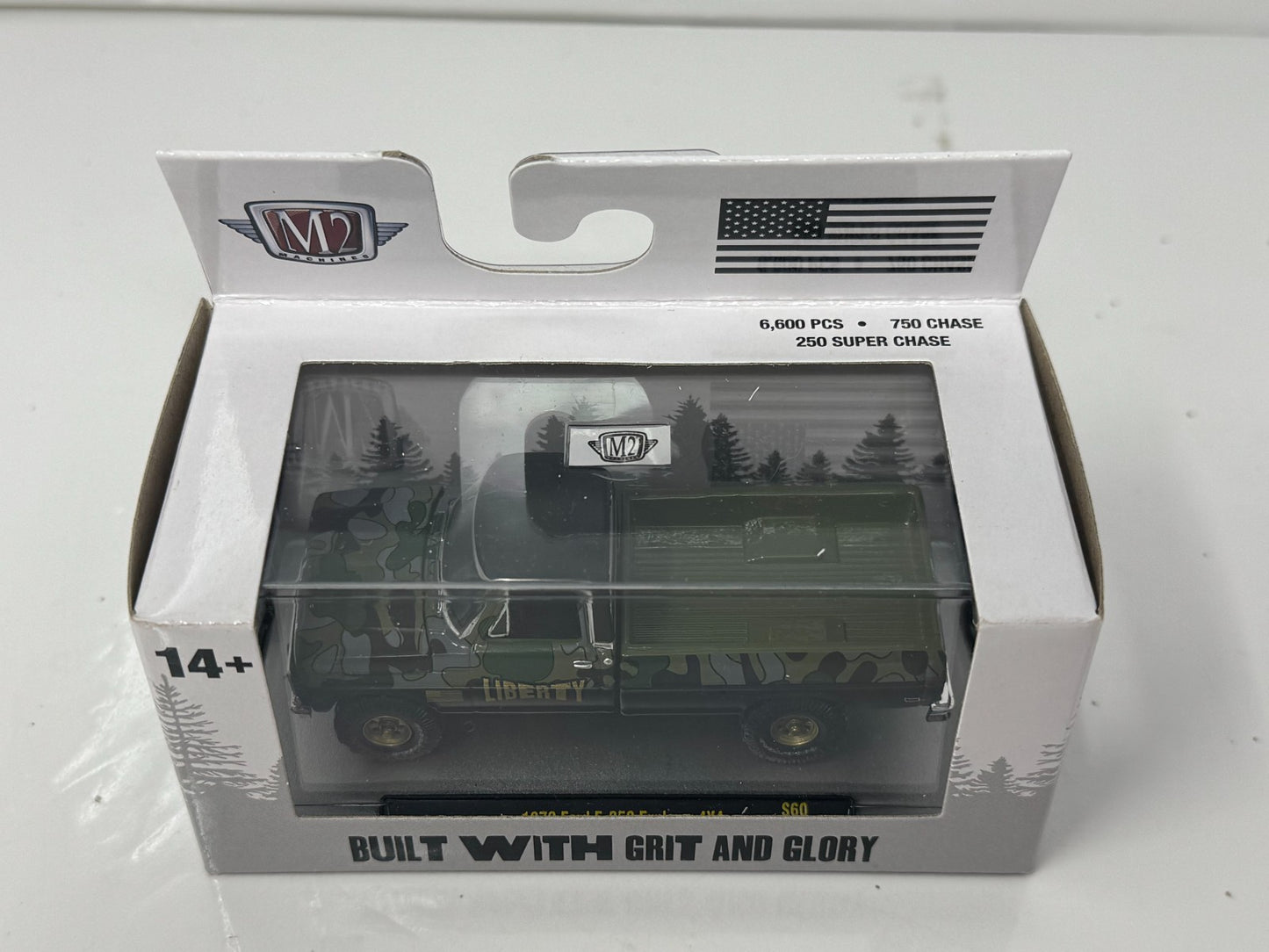M2 Machines Grit and Glory 1972 Ford F-250 Explorer 4x4 Liberty 1:64 Diecast
