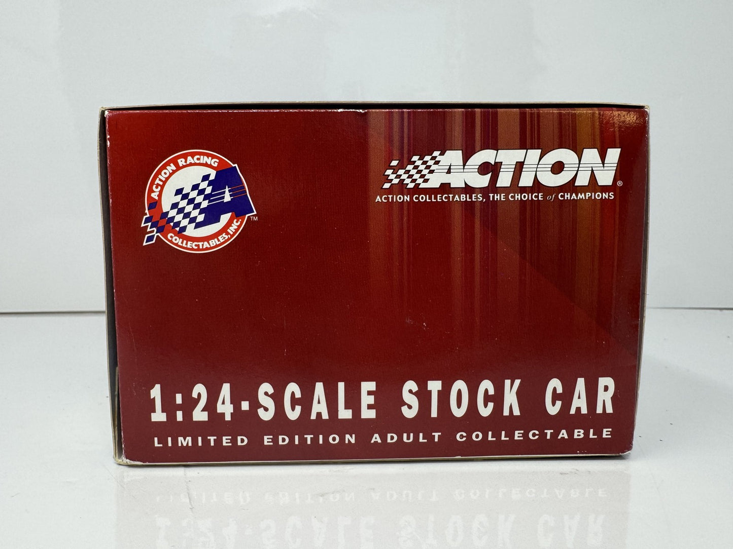 Action Nascar Rusty Wallace #2 Miller Lite 2003 Dodge Intrepid 1:24 Diecast