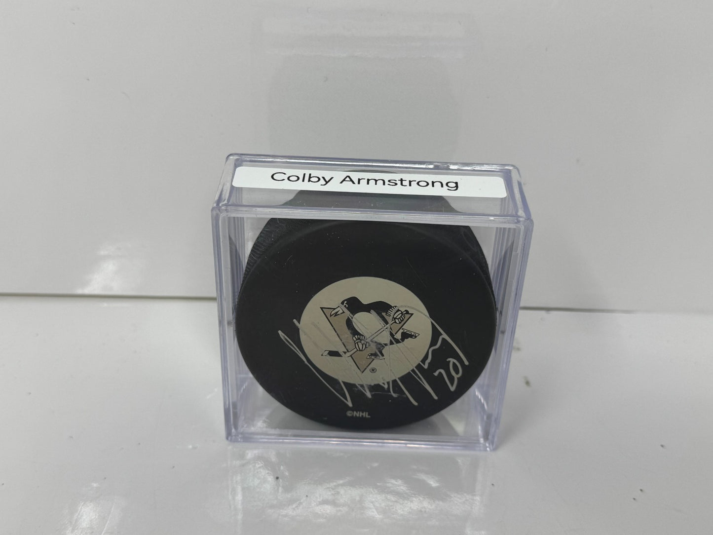 Colby Armstrong Pittsburgh Penguins Signed NHL Autograph Puck Silver Auto