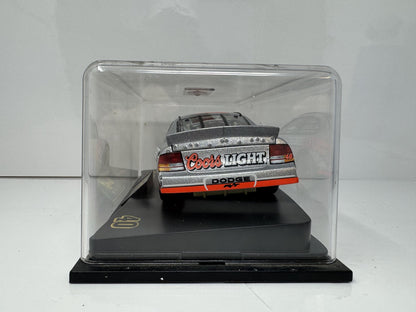 Revell Nascar Sterling Martin #40 Coors Raced Version 2002 Dodge 1:24 Diecast