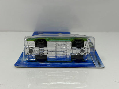 Hot Wheels 1964 Buick Riviera 1:64 Diecast Factory Sealed