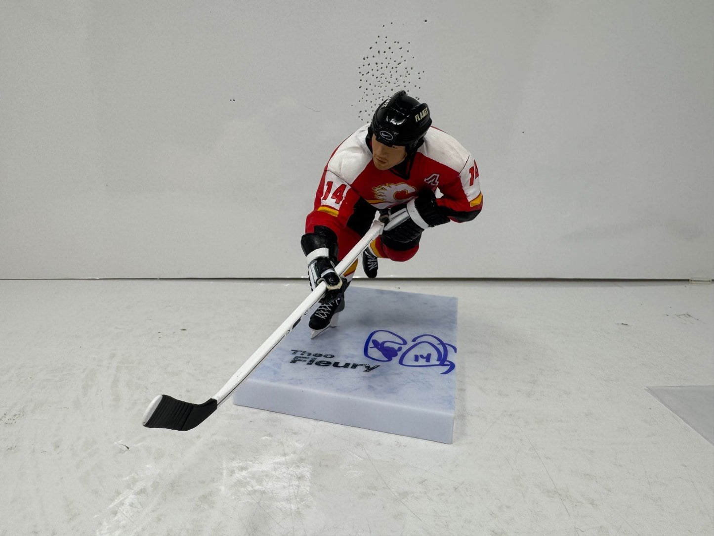 McFarlane NHL Theo Fleury Calgary Flames Figure Auto Signed