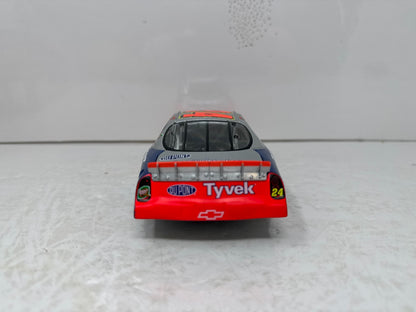 Action Nascar #24 Jeff Gordon Dupont Victory Lap 2003 Monte Carlo 1:24 Diecast