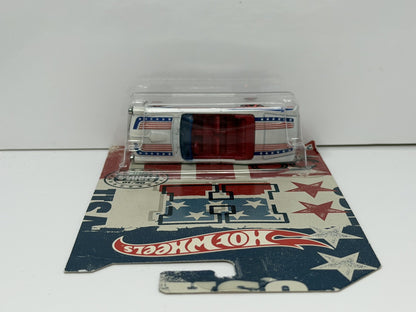 Hot Wheels Stars & Stripes 1967 Pontiac GTO Convertible 1:64 Diecast