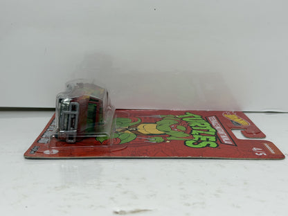 Hot Wheels Teenage Mutant Ninja Turtles Raphael GMC Panel Van 1:64 Diecast