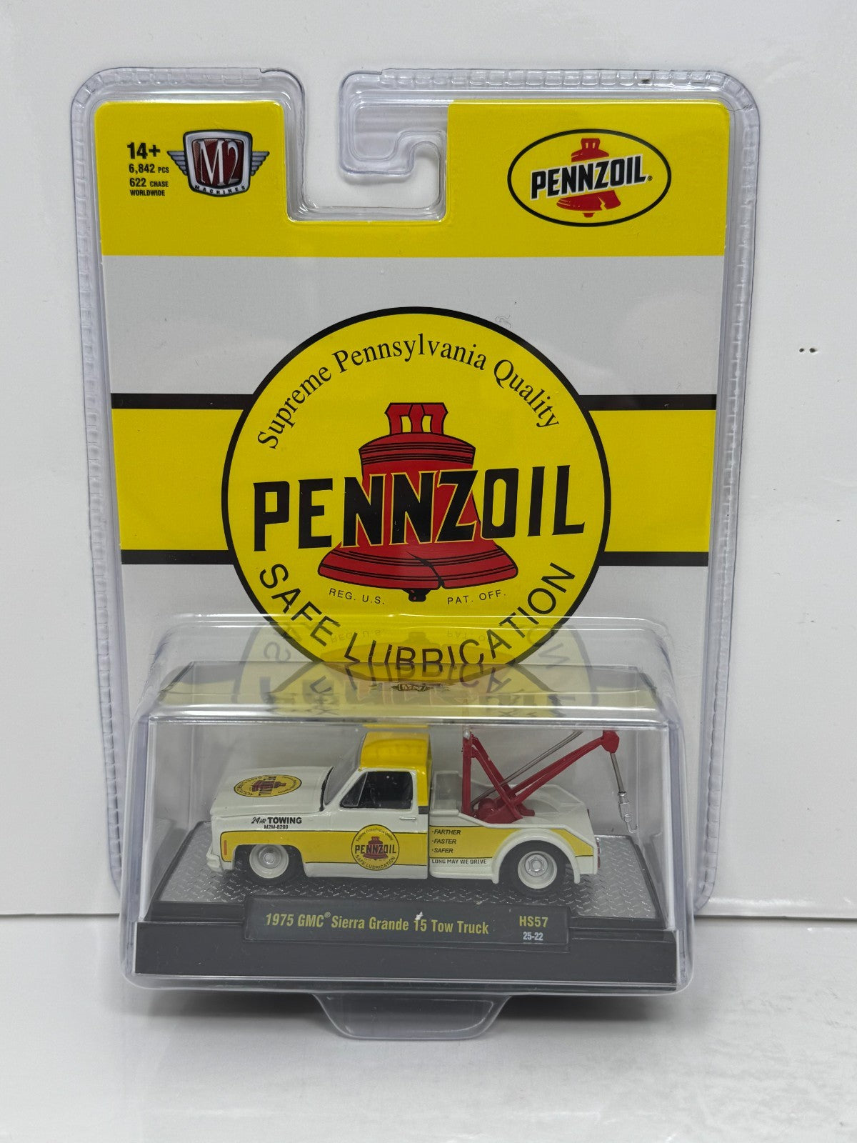 M2 Machines Pennzoil 1975 GMC Sierra Grande 15 Tow Truck 1:64 Diecast