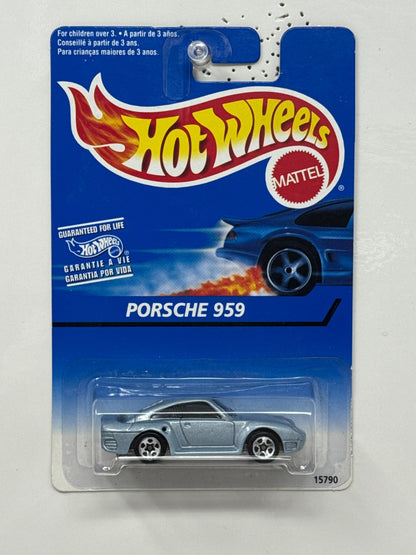 Hot Wheels Porsche 959 1:64 Diecast Light Blue