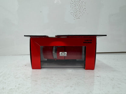 M2 Machines 1990 GMC Sierra 1500 1:64 Diecast