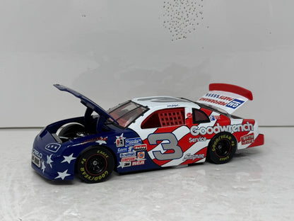 Action NASCAR #3 Dale Earnhardt 1996 Atlanta Monte Carlo 1:24 Diecast