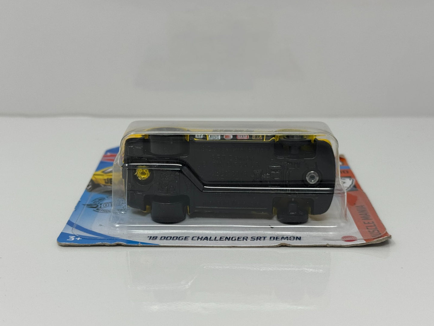 Hot Wheels Muscle Mania 2018 Dodge Challenger SRT Demon 1:64 Diecast Short Card