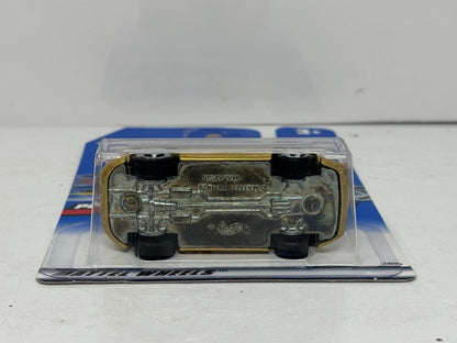 Hot Wheels Porsche 928 1:64 Diecast Gold