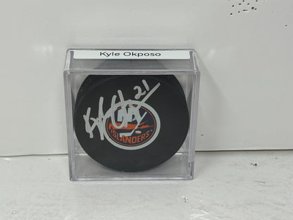 Kyle Okposo New York Islanders Signed NHL Autograph Puck Silver Auto