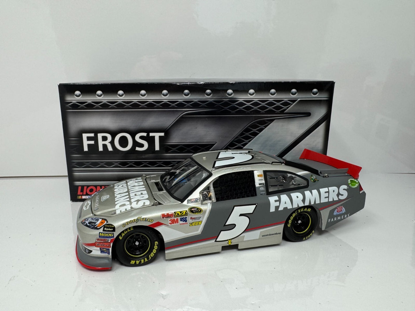 Lionel NASCAR Kasey Kahne #5 Farmers Insurance Frost 2012 Impala 1:24 Diecast