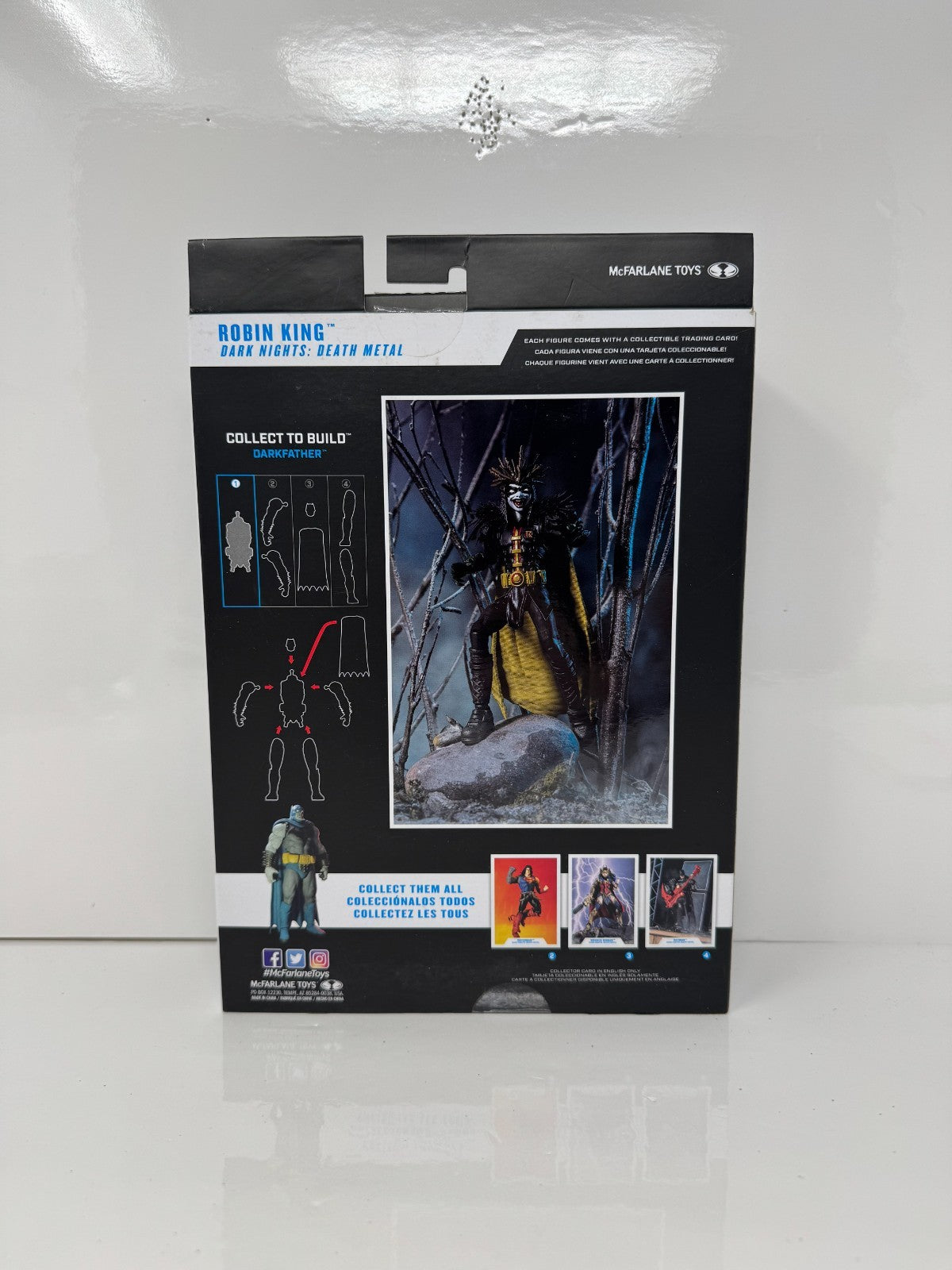 McFarlane DC Multiverse Death Metal Robin King Figure w/ Darkfather BAF