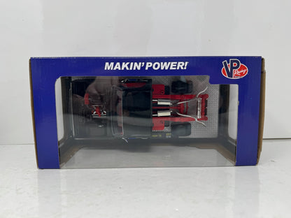 M2 Machines VP Racing Fuels 1973 Chevrolet Cheyenne Super 10 1:24 Diecast