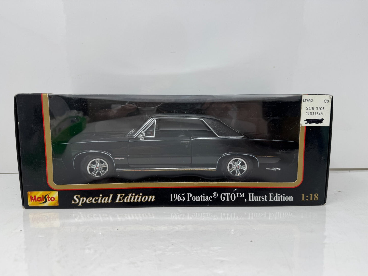 Maisto 1965 Pontiac GTO Hurst Edition Special Edition 1:18 Diecast