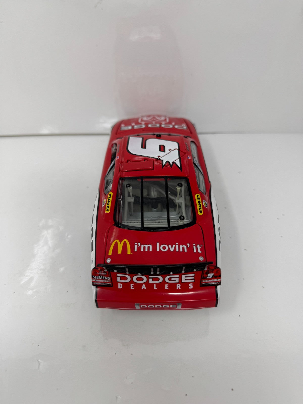 Action NASCAR Kasey Kahne #9 Dodge Dealers 2006 Dodge Charger 1:24 Diecast