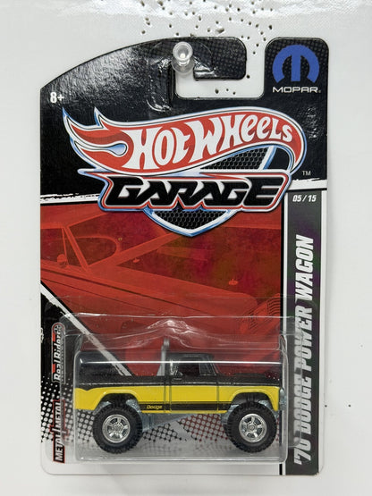 Hot Wheels Garage Mopar 1970 Dodge Power Wagon 1:64 Diecast Real Riders