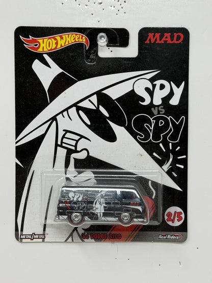 Hot Wheels MAD 1966 Dodge A100 Spy vs Spy 1:64 Diecast Real Riders