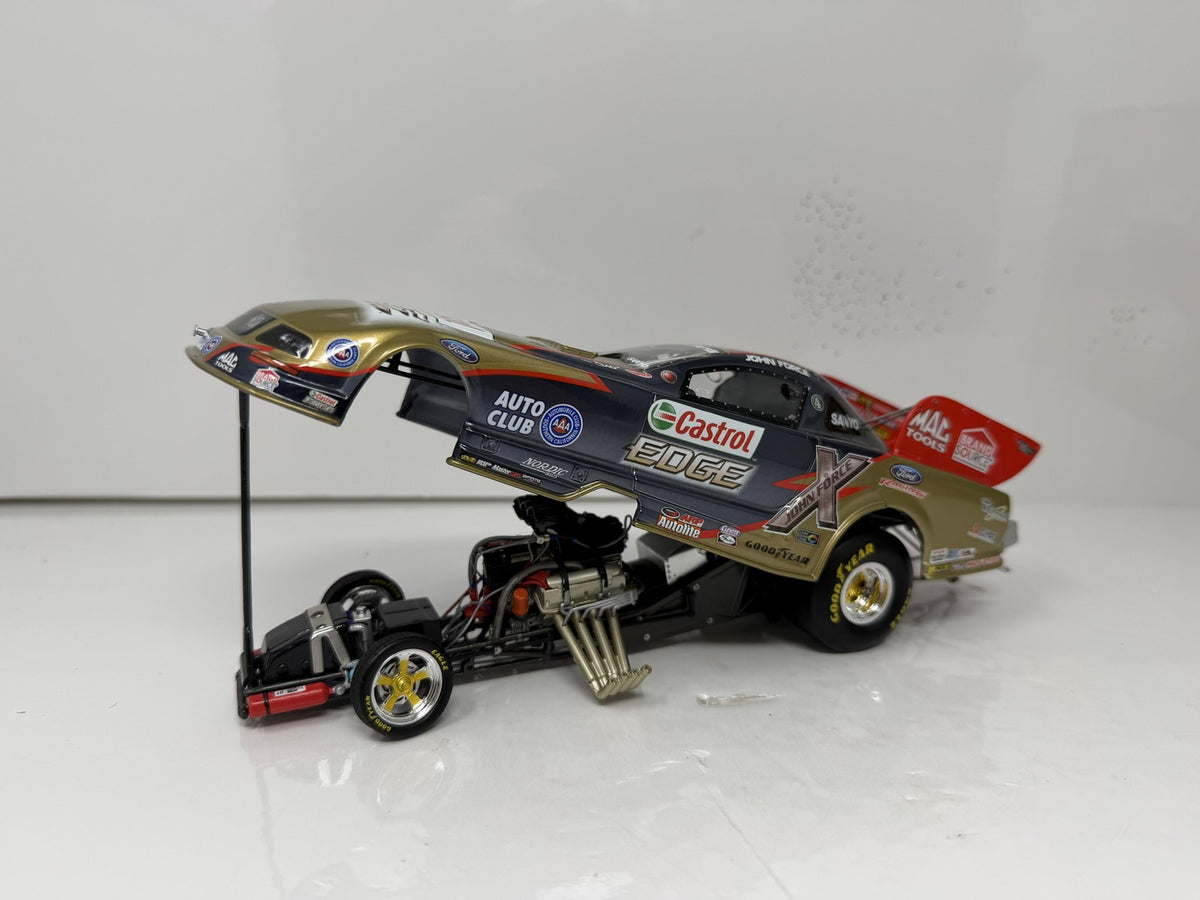 Action NHRA John Force Castrol Edge 2009 Mustang Liquid Color 1:24 Diecast