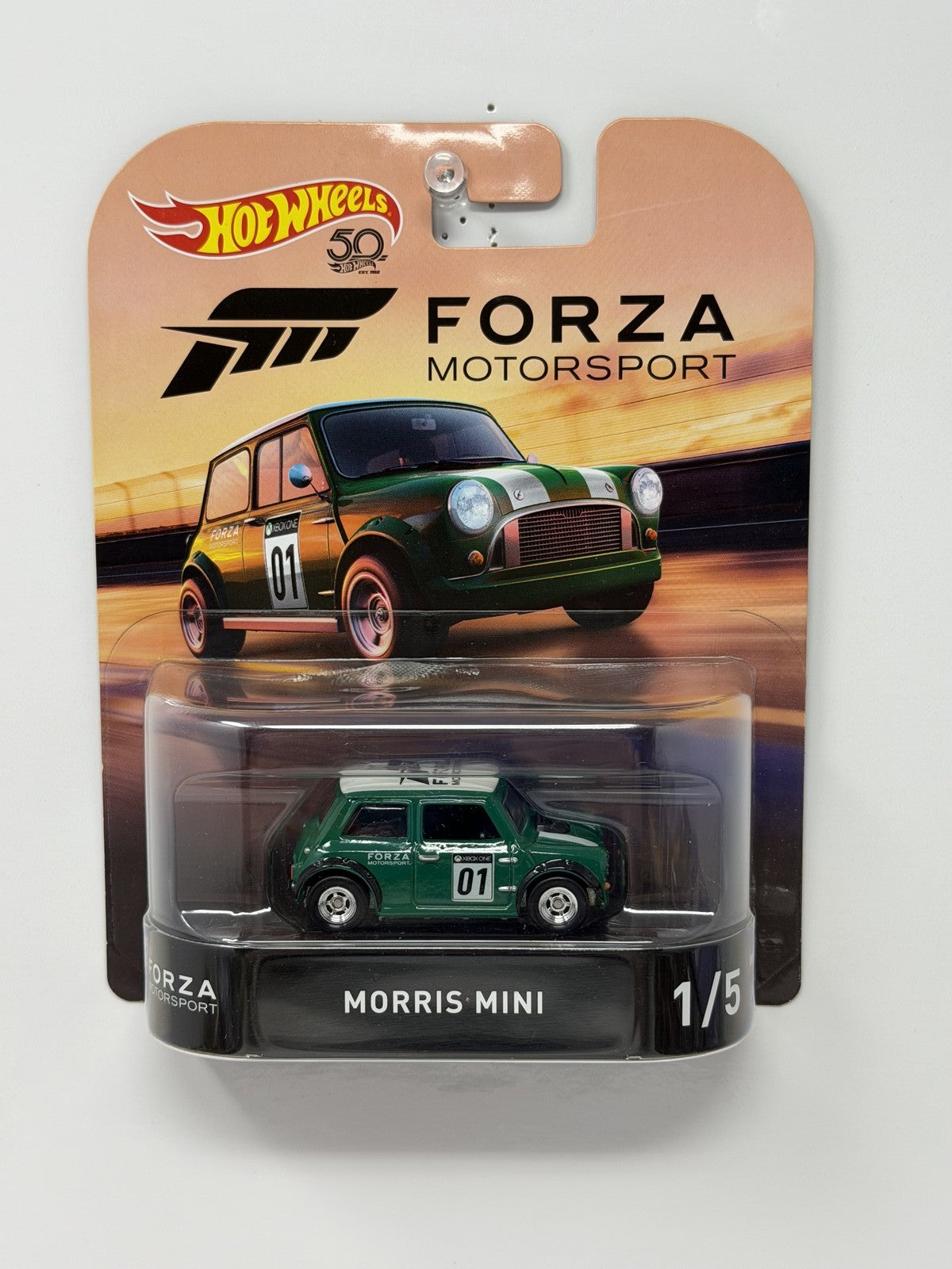 Hot Wheels Retro Entertainment Forza Morris Mini 1:64 Diecast Green