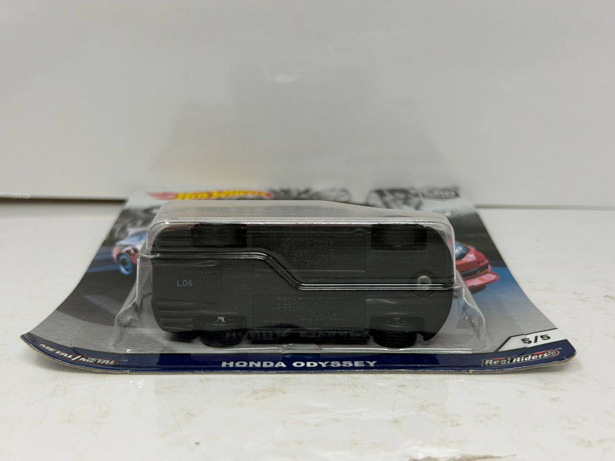 Hot Wheels Cargo Carriers Honda Odyssey 1:64 Diecast Real Riders