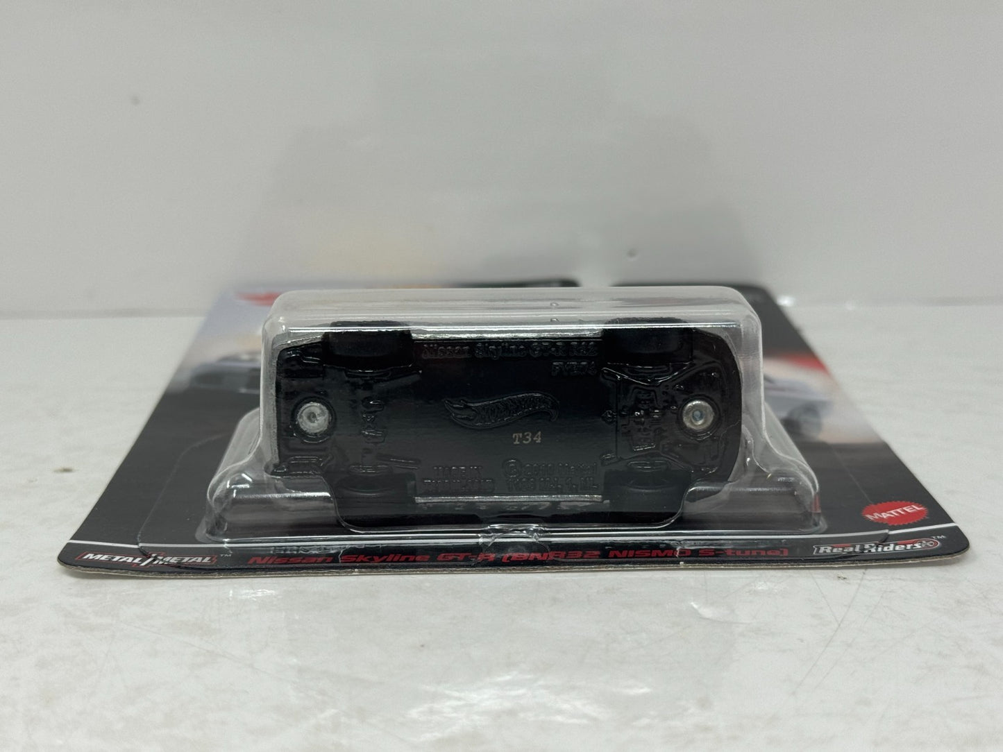 Hot Wheels Premium Nissan Skyline GT-R (BNR32 NISMO S-Tune) ZAMAC 1:64 Diecast