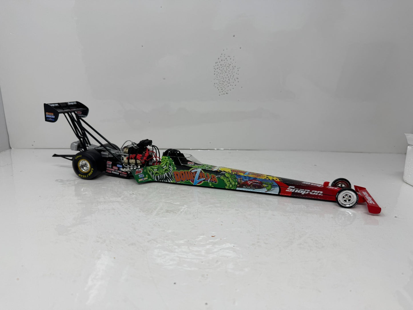 Action NHRA Doug Herbert Snap-On Dougzilla Denver Top Fuel Dragster 1:24 Diecast