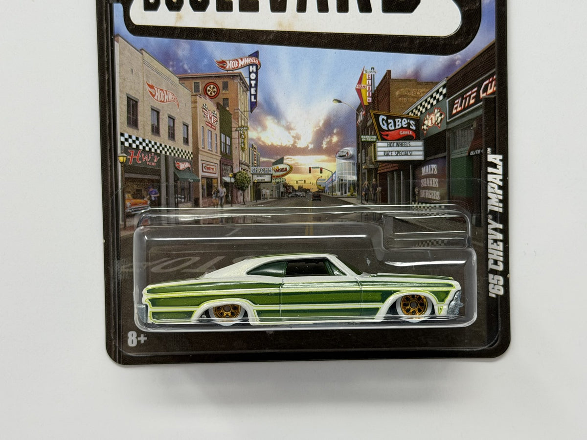 Hot Wheels Boulevard 1965 Chevrolet Impala 1:64 Diecast Real Riders Green White