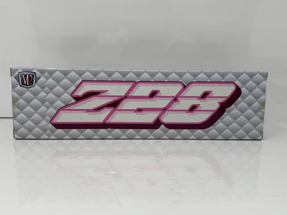 M2 Machines Z28 Chevrolet Camaro Z28 & Ramp Truck 1:64 Diecast