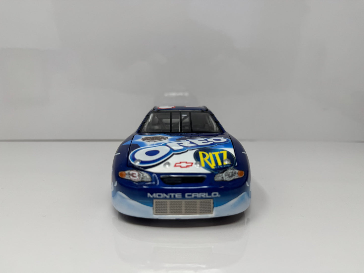 Action NASCAR Dale Earnhardt Jr #8 Oreo Ritz 2002 Monte Carlo 1:24 Diecast