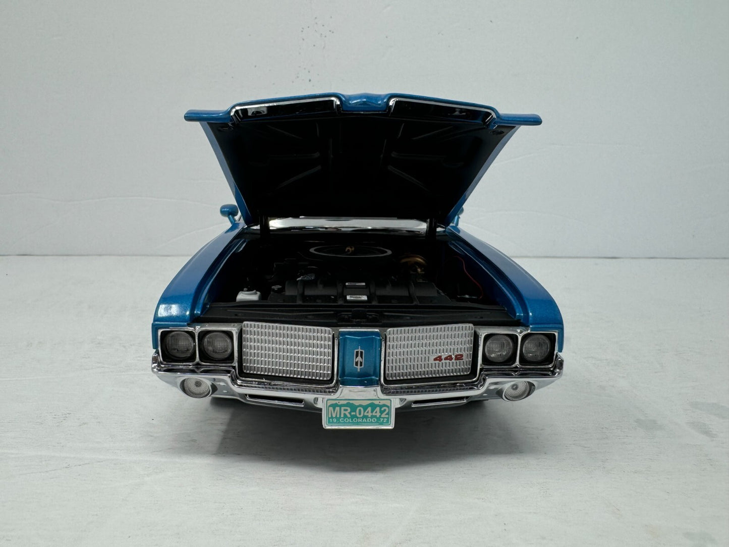 Exact Detail Replicas 1972 Oldsmobile 442 W-30 1:18 Diecast 458/ 2000