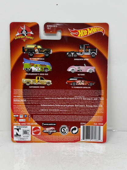 Hot Wheels Looney Tunes Real Riders 1:64 Diecast Lot of 8