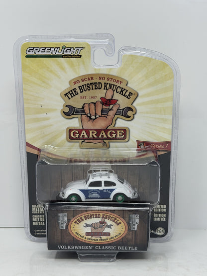 Greenlight Busted Knuckle Volkswagen Beetle CHASE 1:64 Diecast Green Machine