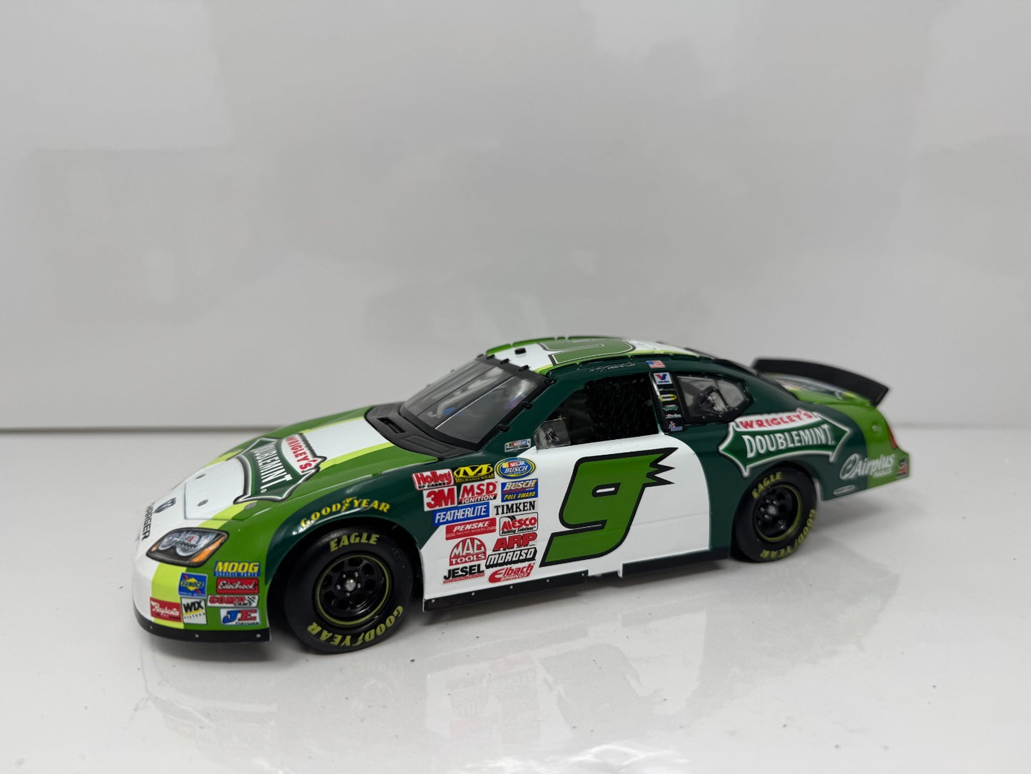 Motorsports Authentics NASCAR Kasey Kahne #9 Doublemint '07 Charger 1:24 Diecast