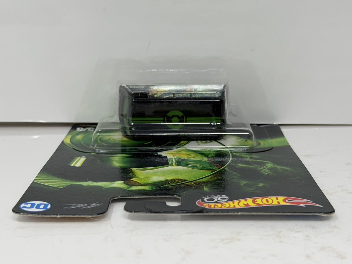 Hot Wheels DC Alex Ross Green Lantern 1966 Dodge A100 1:64 Diecast Real Riders