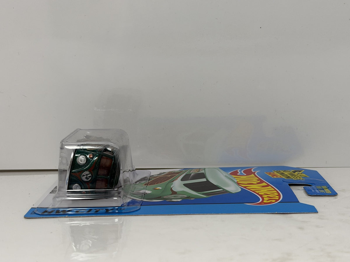 Hot Wheels Super Treasure Hunt Kool Kombi HW City 1:64 Diecast STH