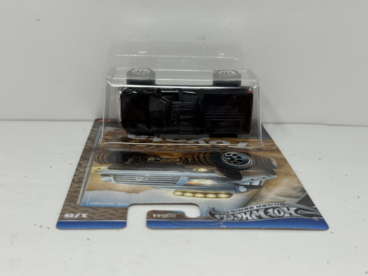 Hot Wheels Silver Series 2010 Toyota Tundra 1:64 Diecast