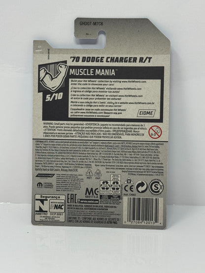 Hot Wheels Muscle Mania 1970 Dodge Charger RT 1:64 Diecast Blue