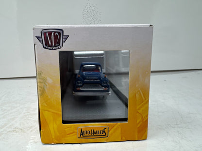 M2 Machines Auto Haulers 1970 Oldsmobile Cutlass 442 W-30 CHASE 1:64 Diecast