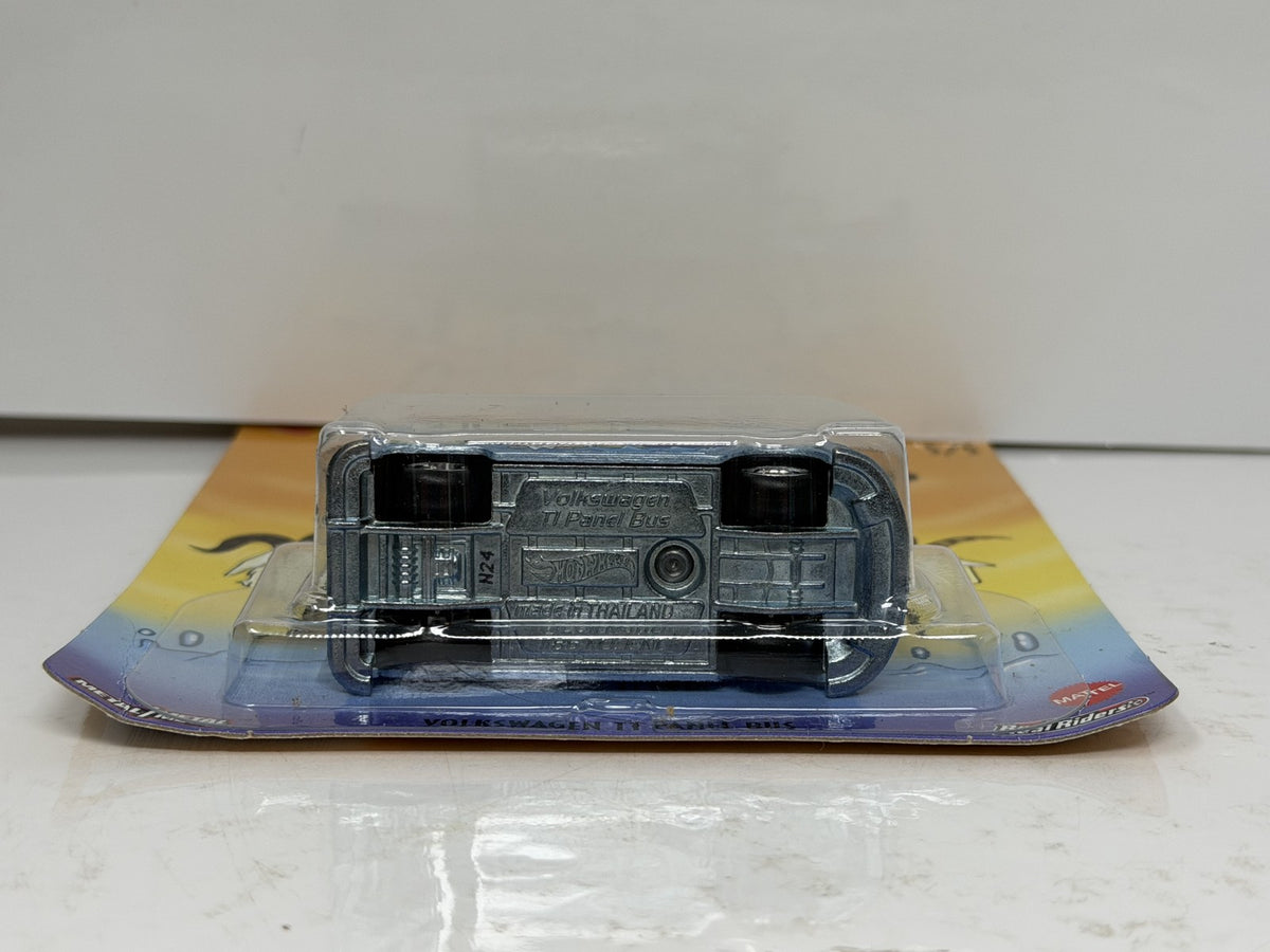 Hot Wheels Premium Rick and Morty Volkswagen T1 Panel Bus 1:64 Real Riders