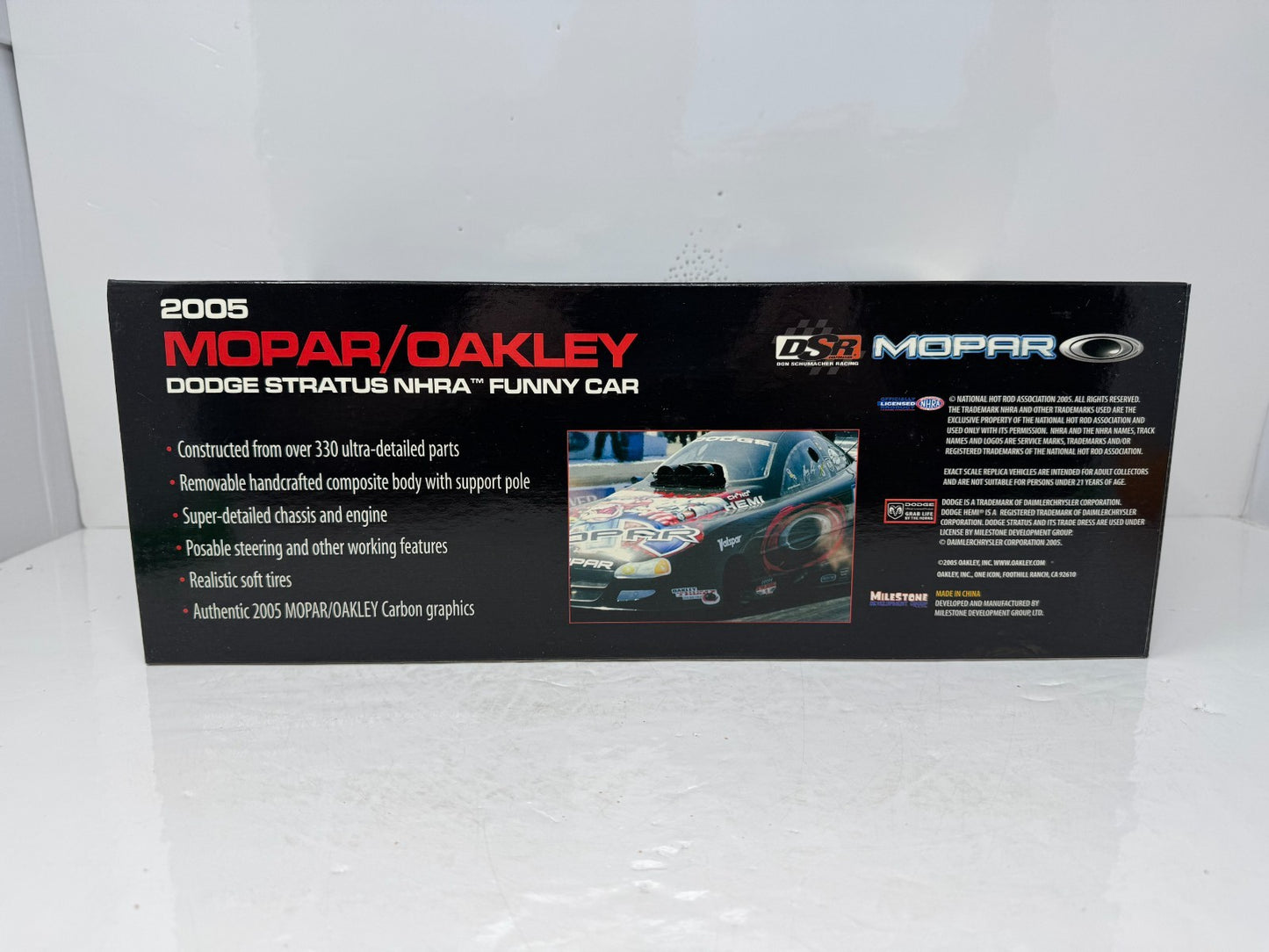 Milestone Gary Scelzi NHRA Mopar Oakley Carbon Dodge Stratus Funny Car 116 Scale